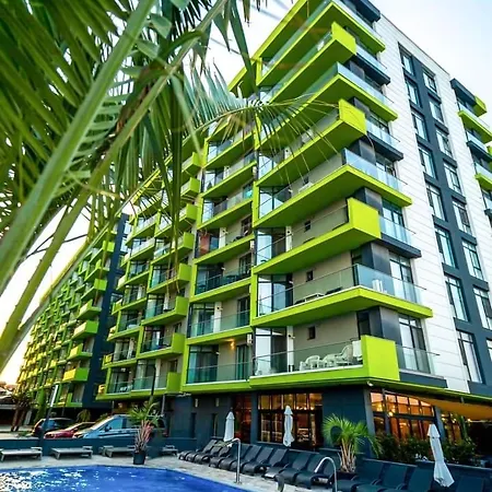 Alezzi Beach Family Luxury Studio *