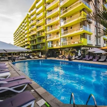 Apartment Alezzi Beach Family Luxury Studio