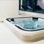 Alezzi Family Luxury * Năvodari