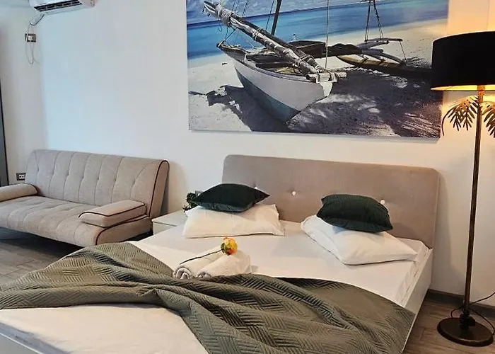 Alezzi Family Luxury * 那沃达利